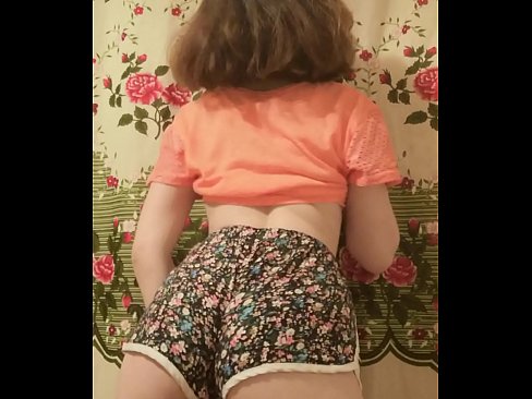 ❤️ Seksual yosh go'dak kamerada uning shortilarini echib tashlamoqda ️ Anal pornoda bizda ❌