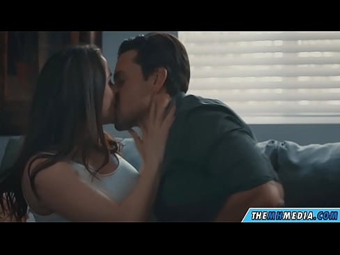 ❤️ Yaxshi ko'krakli ona bilan romantik jinsiy aloqa ️ Anal pornoda bizda ❌
